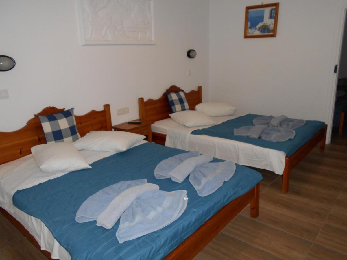 Studios Apartments Kapetanios Perissa  Exterior photo