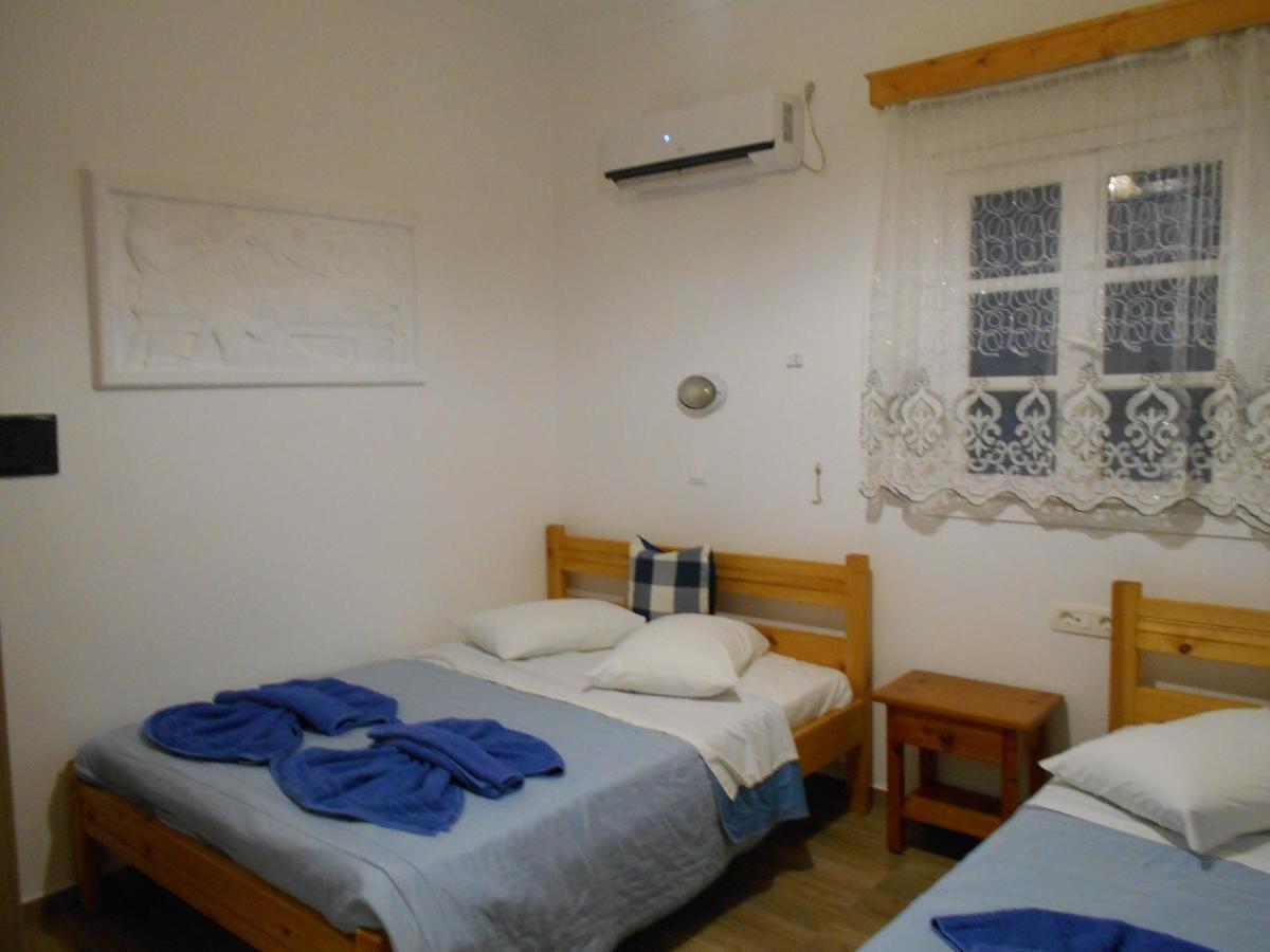 Studios Apartments Kapetanios Perissa  Exterior photo