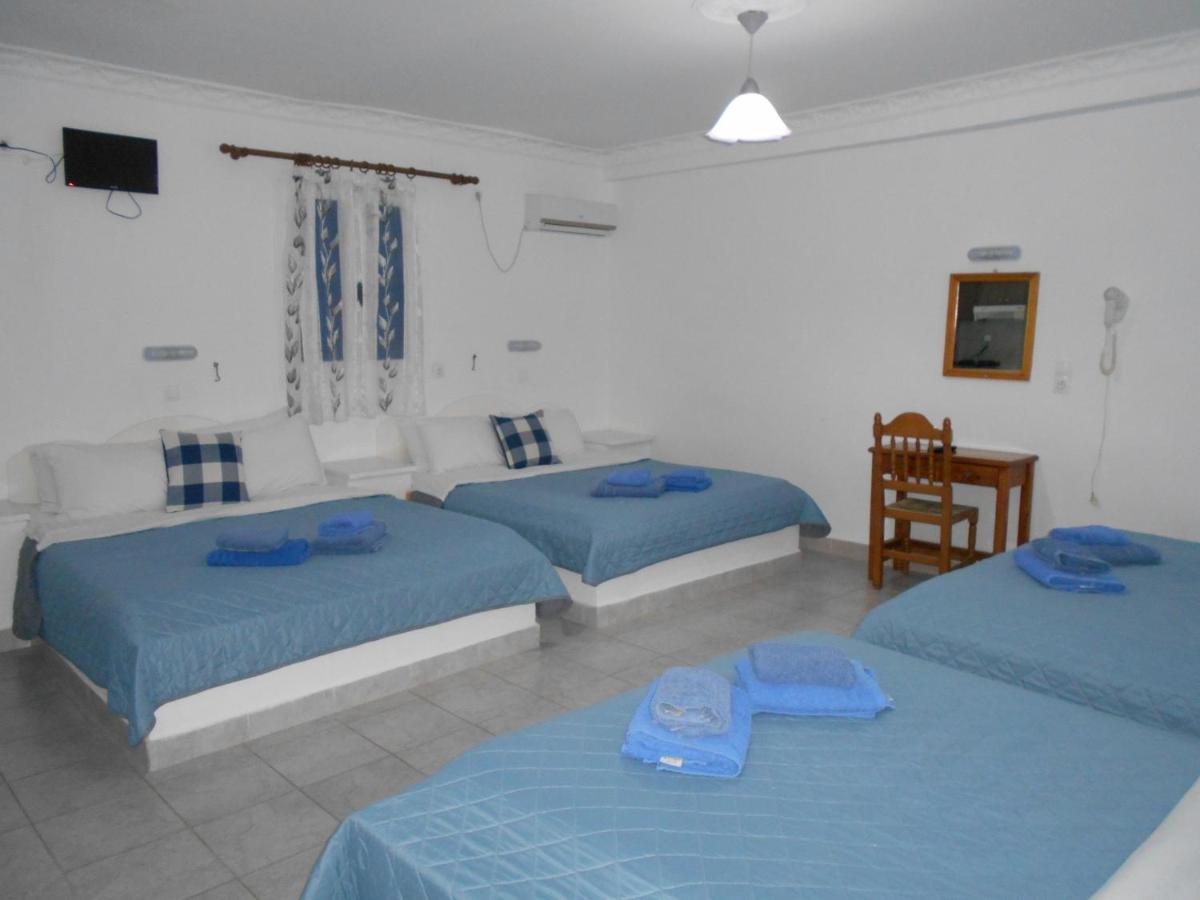 Studios Apartments Kapetanios Perissa  Exterior photo