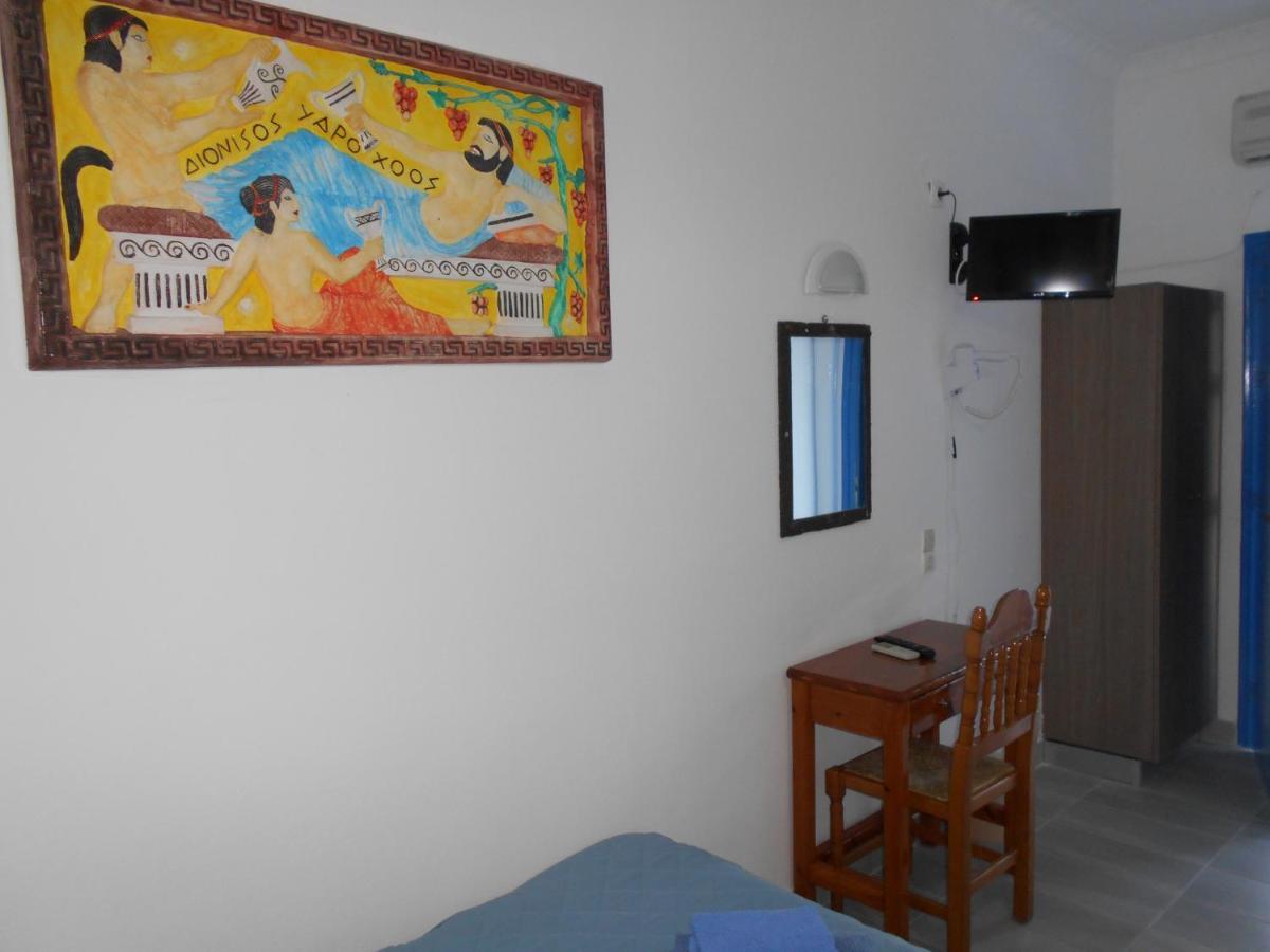 Studios Apartments Kapetanios Perissa  Exterior photo