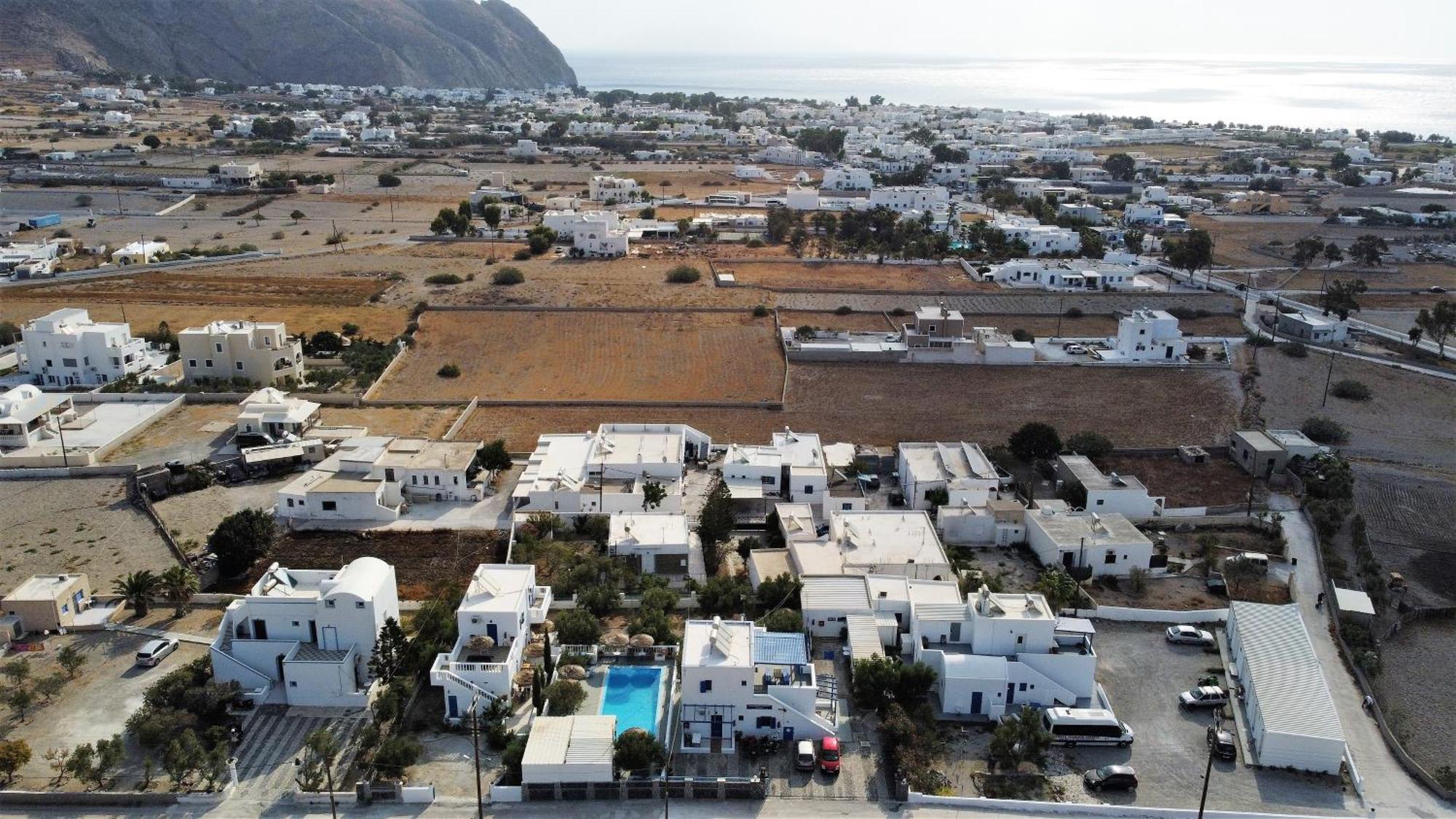Studios Apartments Kapetanios Perissa  Exterior photo